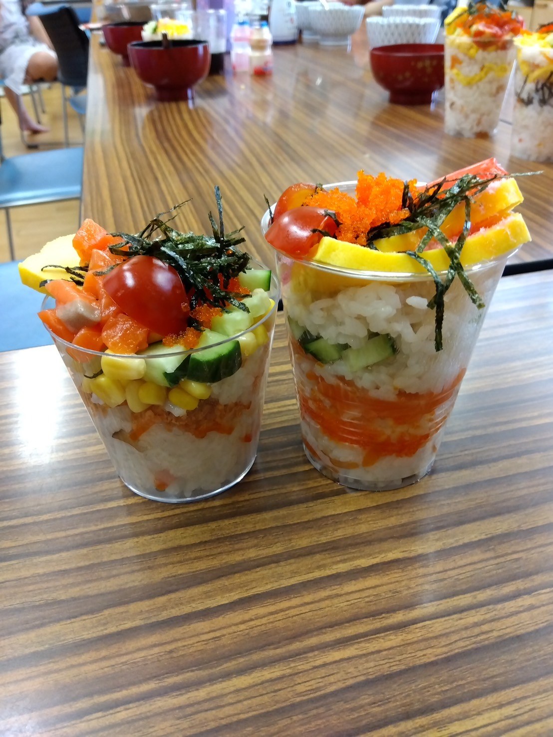 🌈カップちらし寿司作り🌈