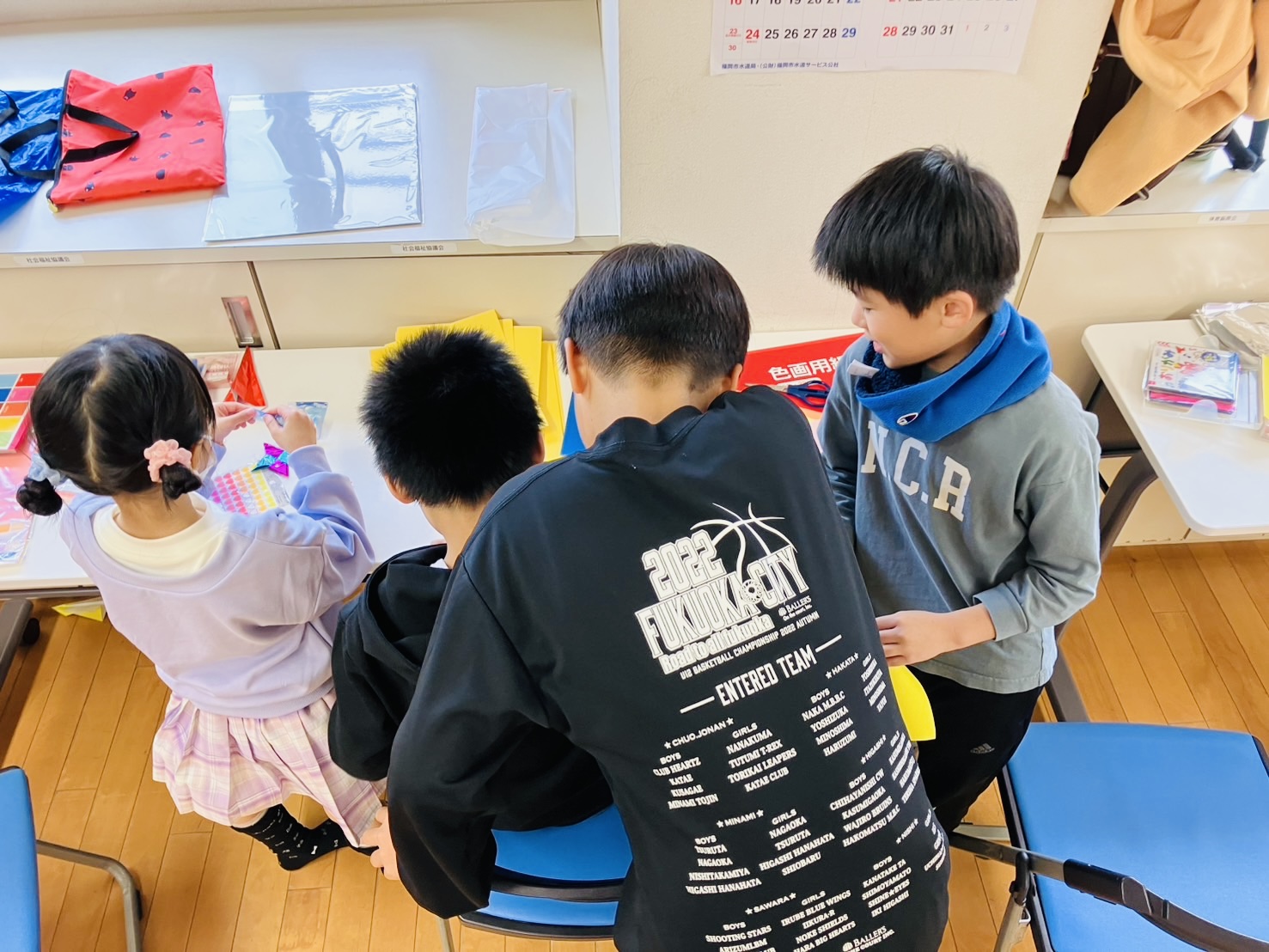 🌈紙飛行機を飛ばそう✈️🌈